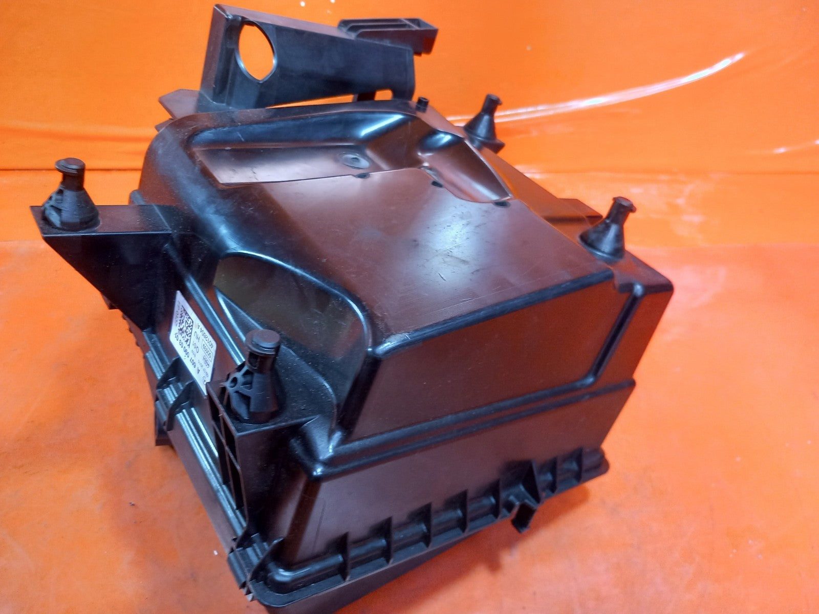 Mercedes W176 A180 1.5 Diesel 2015 Air Filter Box Housing A6070900301 A235 - Image 12