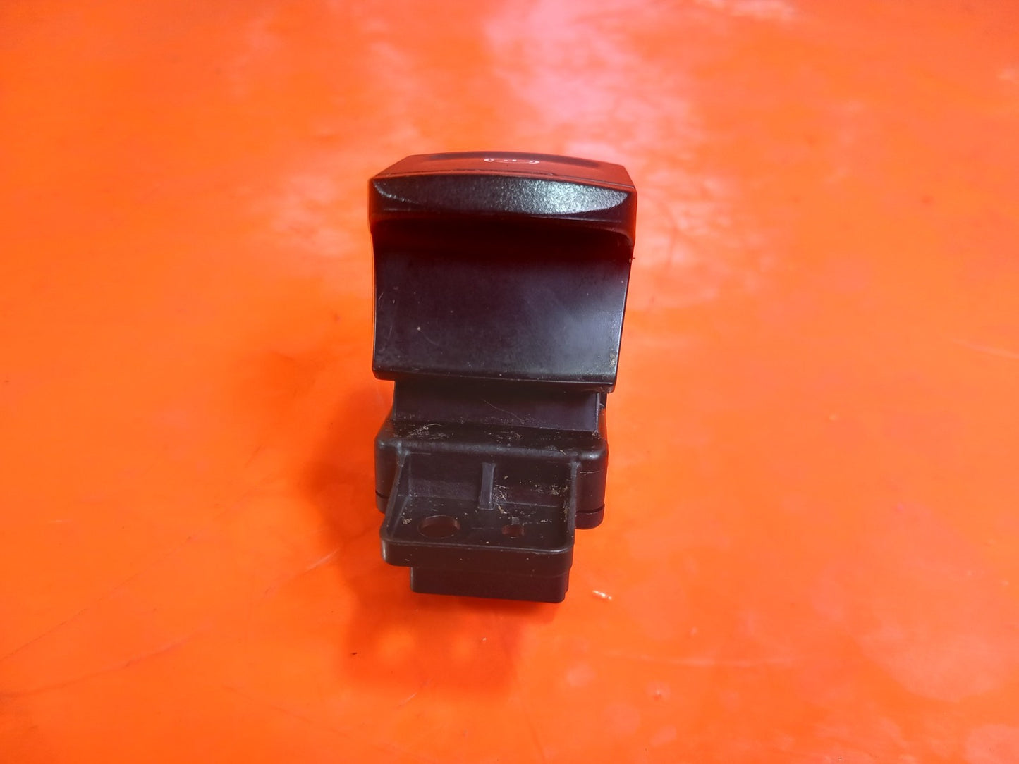 2024 Dacia Jogger Electric Parking Brake Switch 251756399R Warranty A391 - Image 4