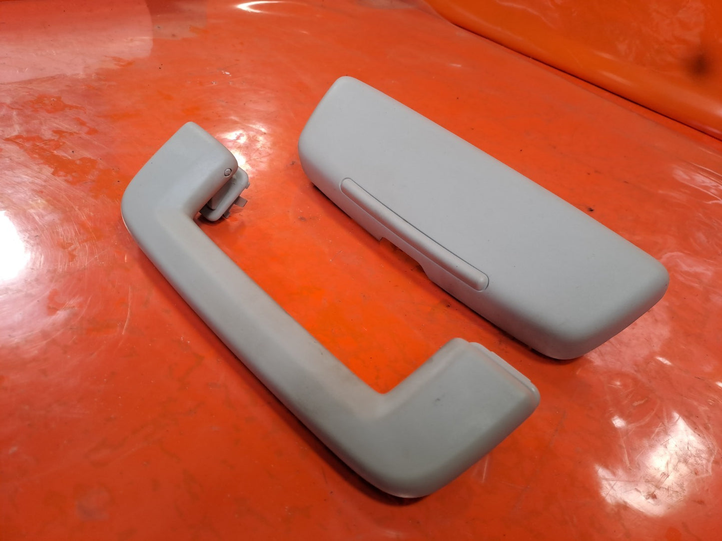 ✅2021 Ford Transit Custom Interior Roof Grab Handle & Sunglasses Compartment - Image 4