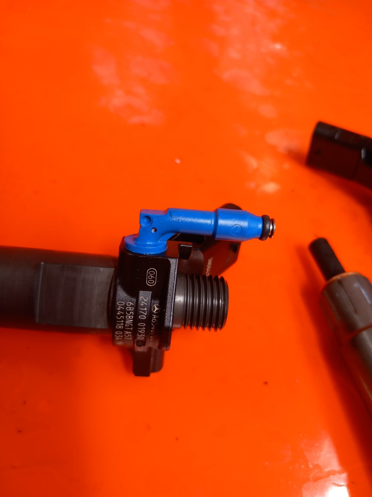 2025 Mercedes GLE W167 AMG Fuel Injector x1 A6540700300 Warranty A397 - Image 6