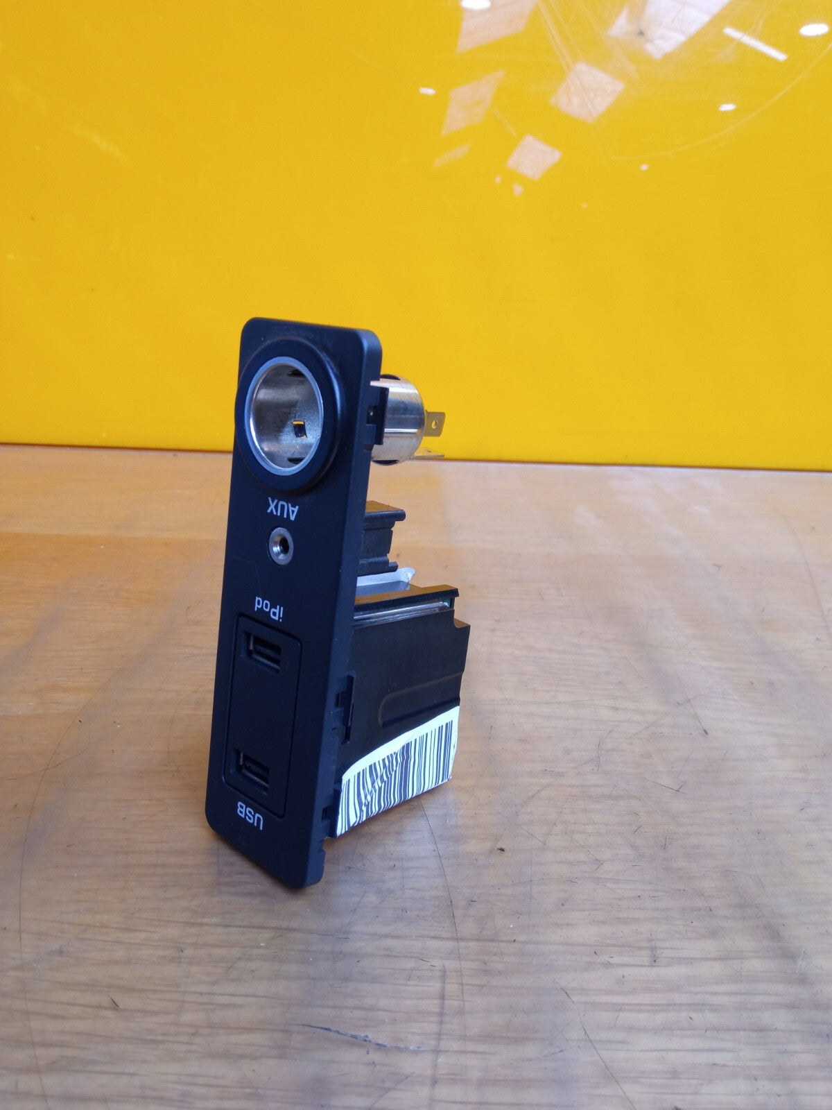 ✅2012 Range Rover Evoque L538 AUX In USB IPod Connectivity Socket Port LR025882 - Image 6