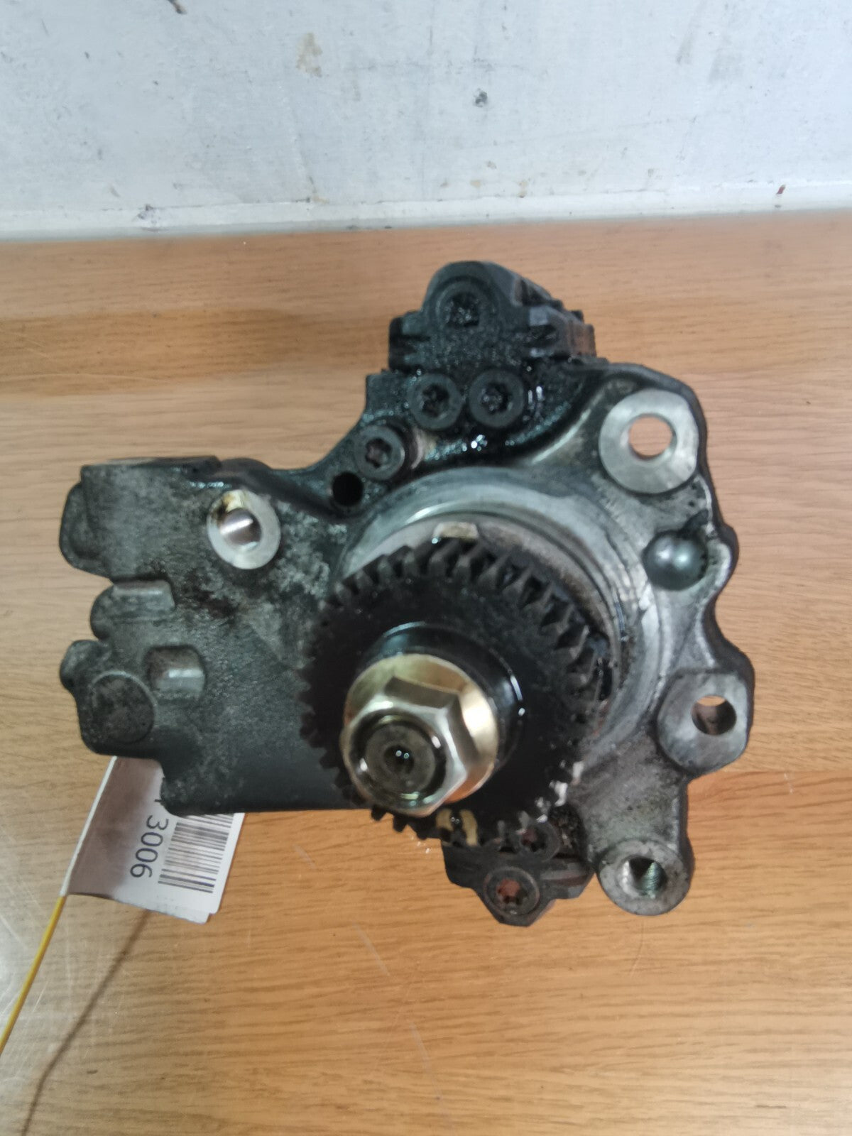 ✅2011 SSANGYONG KORANDO ES 2.0D HIGH PRESSURE FUEL PUMP A6710700101 + WARRANTY - Image 2