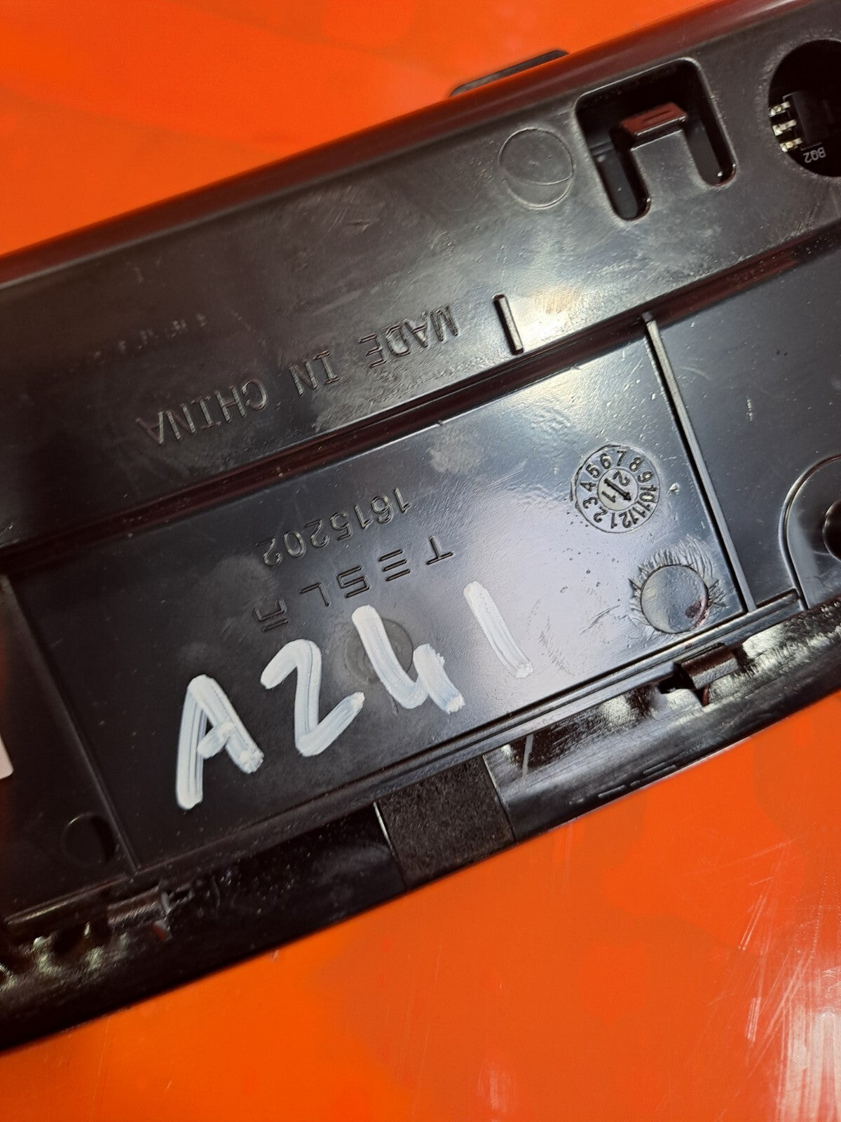 ebay-src:https://i.ebayimg.com/00/s/mtywmfgxmjaw/z/vpuaaosw5-dnqefb/$_57.jpg