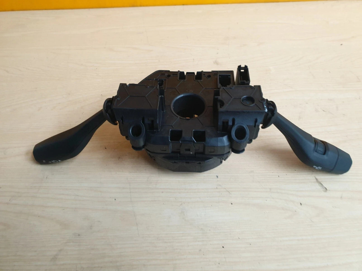 ebay-src:https://i.ebayimg.com/00/s/mtiwmfgxnjaw/z/1haaaesw171p8khu/$_57.jpg