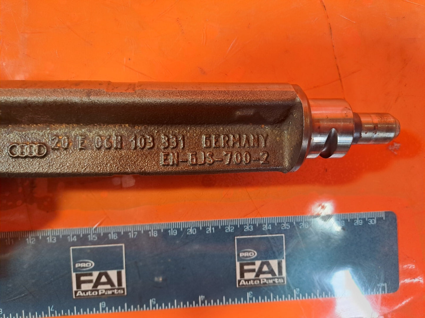 ebay-src:https://i.ebayimg.com/00/s/mtiwmfgxnjaw/z/uvmaaoswshroaimy/$_57.jpg