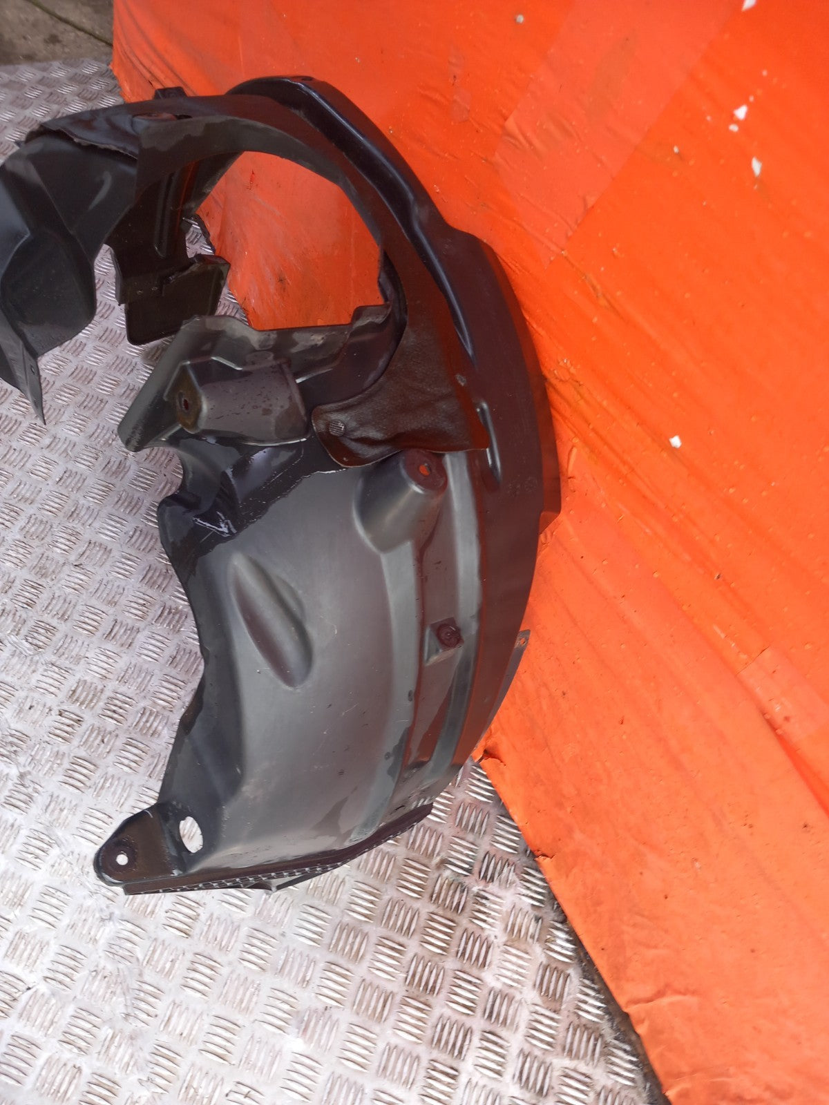 2015 Ford Transit Custom Front Left Wheel Arch Liner FK21-16115-A Warranty A413 - Image 4