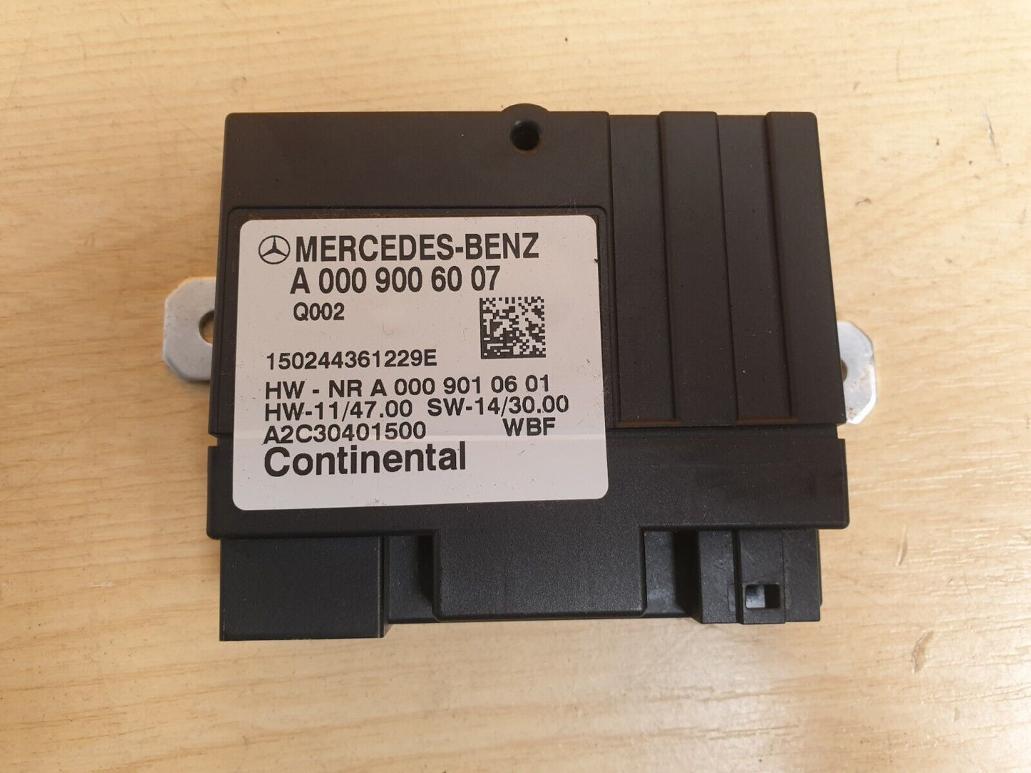 2015 MERCEDES C200 W205 2.0 PETROL FUEL PUMP ECU MODULE A0009006007 A048