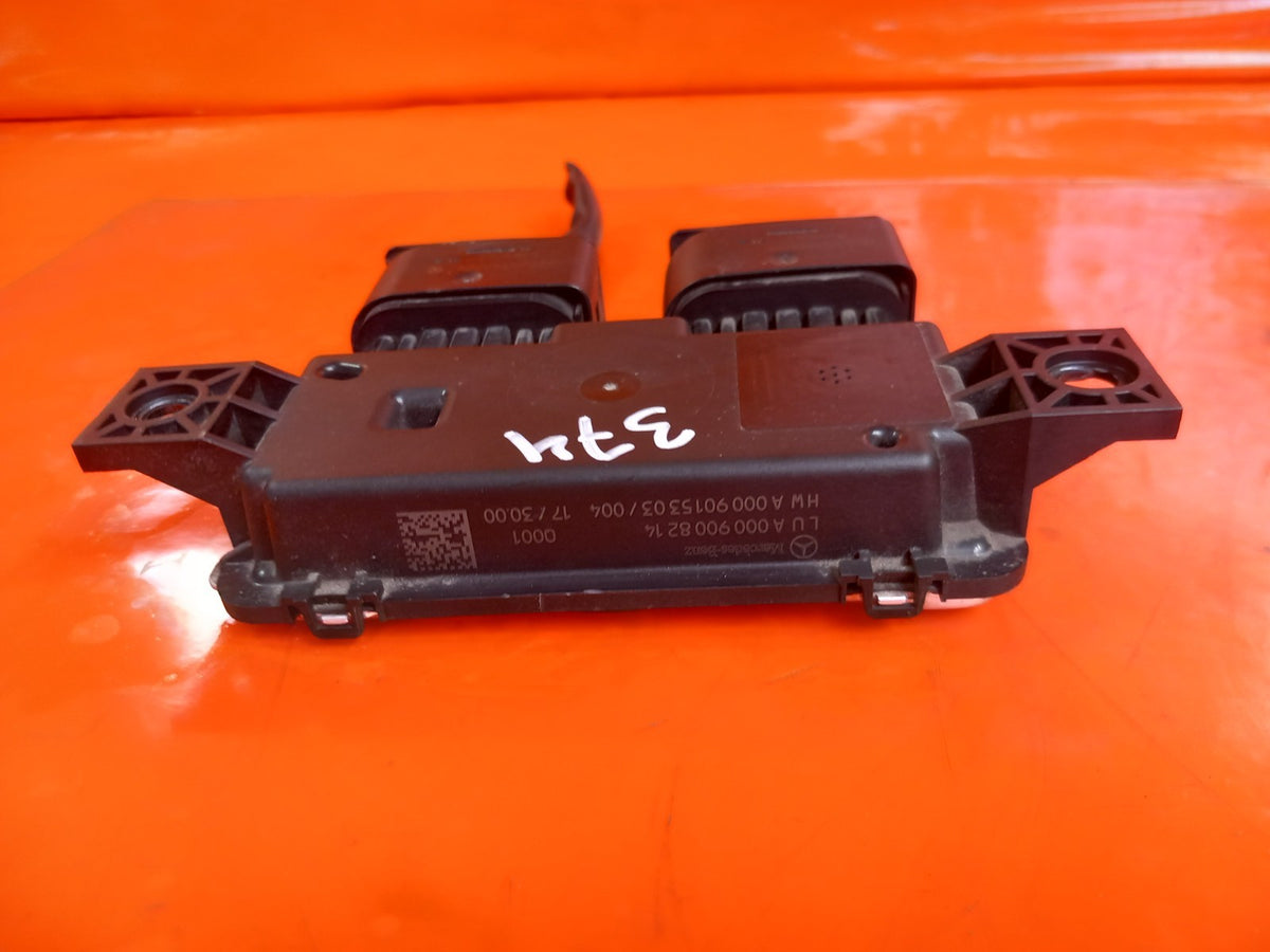 ebay-src:https://i.ebayimg.com/00/s/mtiwmfgxnjaw/z/5mkaaeswxhdqcfpx/$_57.jpg