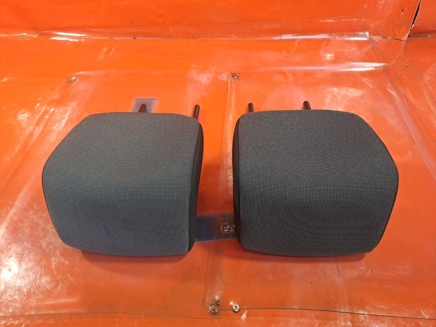 ✅RENAULT ZOE DYNAMIQUE 2015 FRONT HEADRESTS PAIR Warranty A317 - Image 6