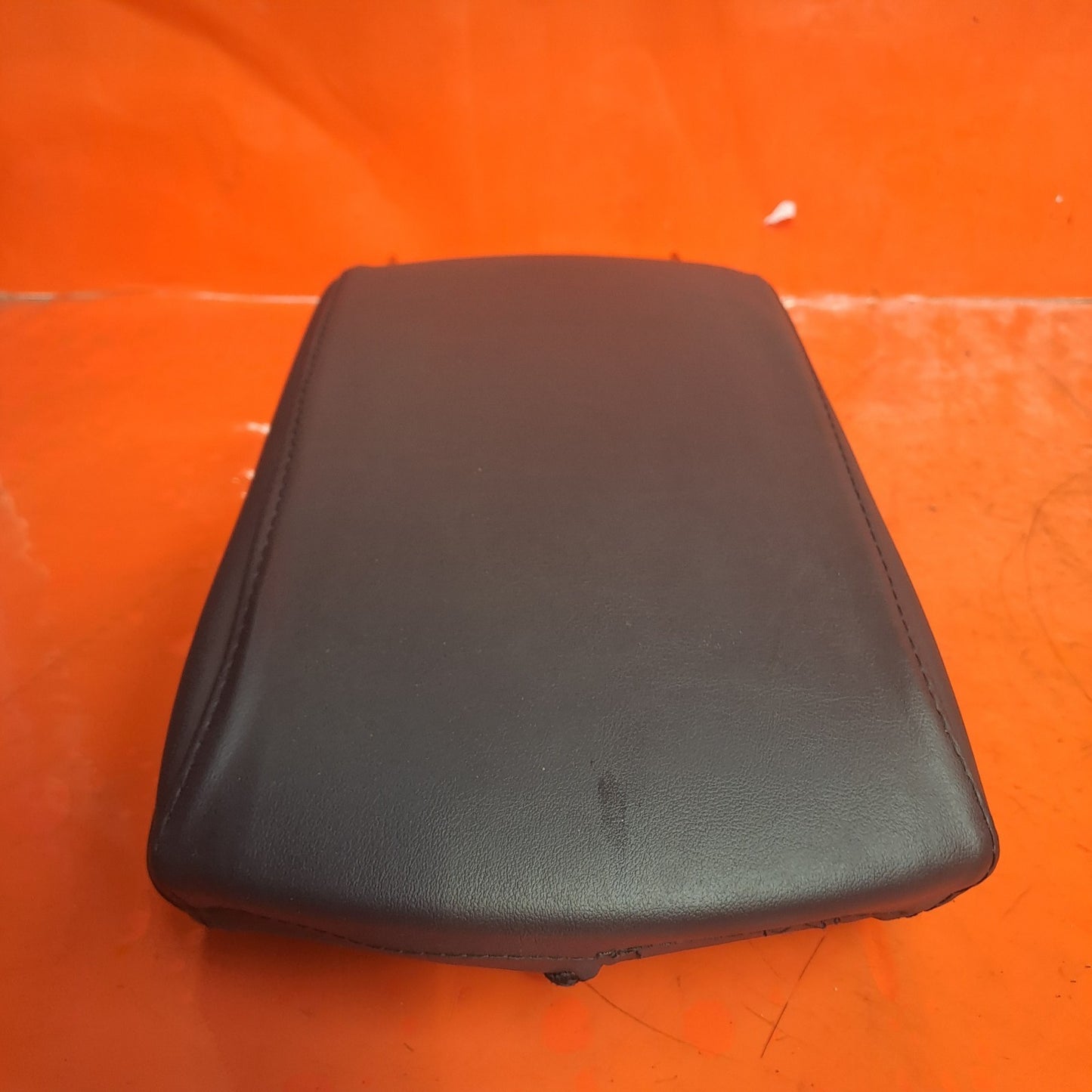 ✅Ford Galaxy Zetec 2017 2.0 Diesel LEATHER ARMREST EM2B-R04604-AF Warranty - Image 3