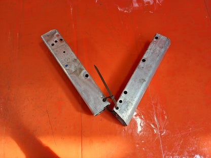✅AUDI A5 S LINE 2.0 PETROL 2010 REAR CRASH BAR BRACKETS PAIR 8T0807331A A223 - Image 2