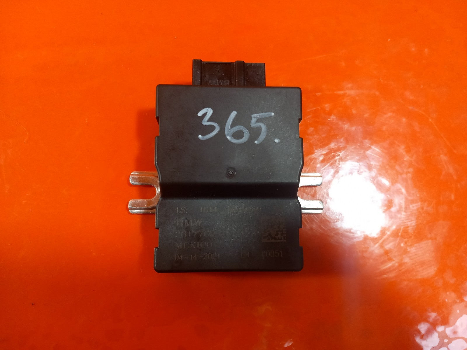 ebay-src:https://i.ebayimg.com/00/s/mtiwmfgxnjaw/z/pg4aaeswnrjqmp6~/$_57.jpg