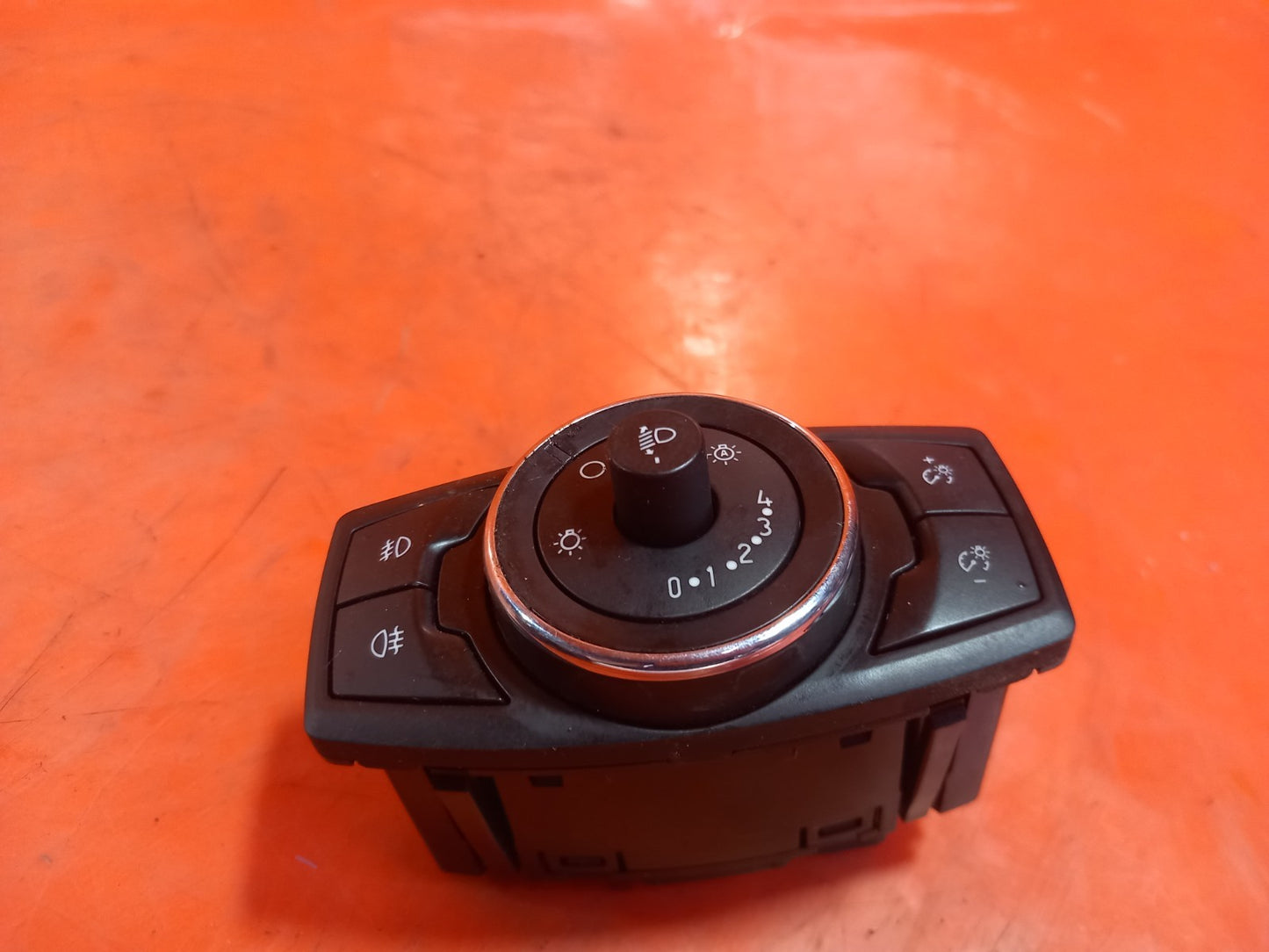 2017 Ford Ranger Wildtrak Headlight Fog Light Switch Panel DG9T-13D061-HDW A401 - Image 6