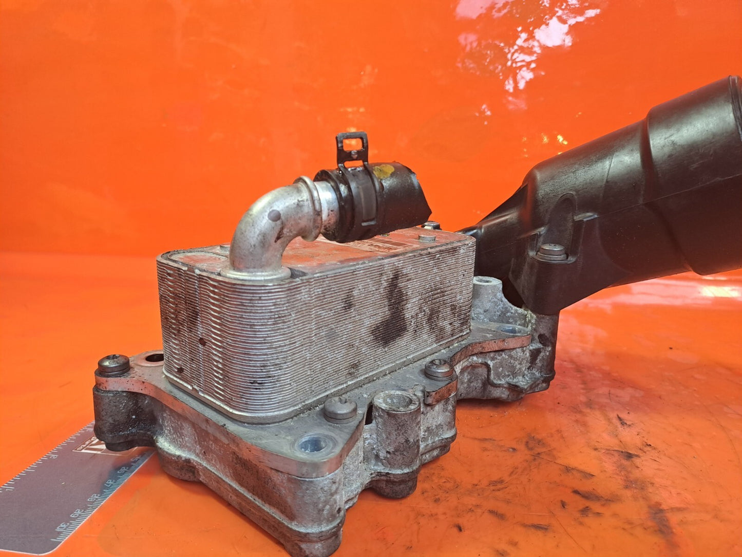 ✅2013 Mercedes E Class W212 2.1D Oil Filter Housing & Cooler A6511800665 A141 - Image 4
