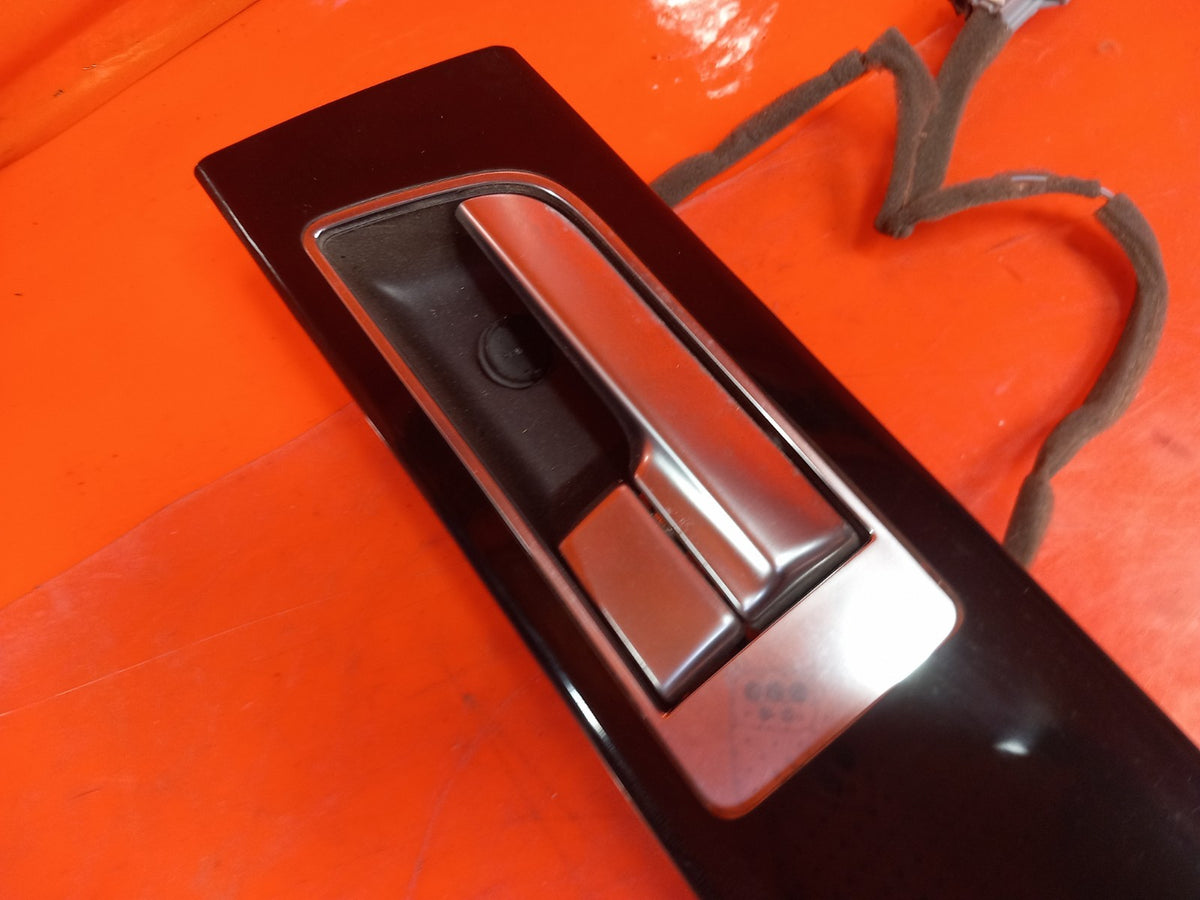ebay-src:https://i.ebayimg.com/00/s/mtiwmfgxnjaw/z/ehwaaeswr-1qgyv1/$_57.jpg