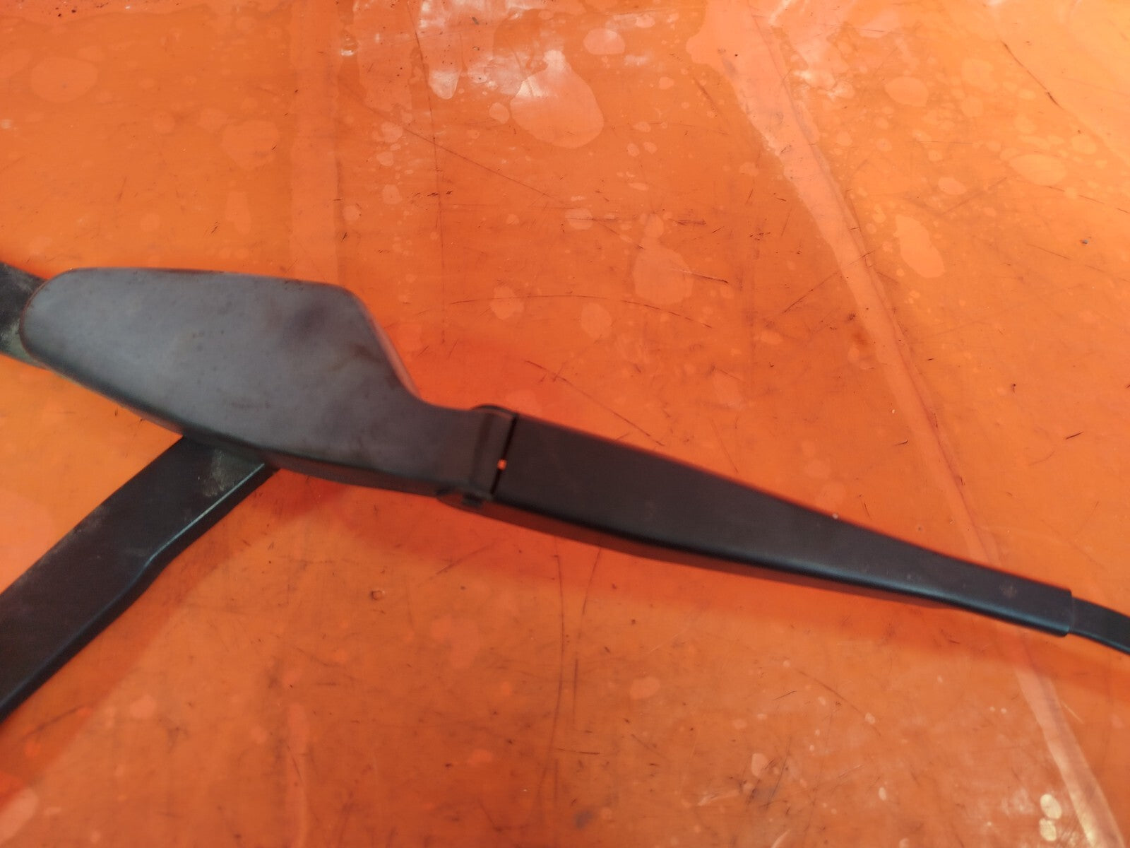 ✅Mercedes C-Class C250 W204 2.1 Diesel 2011 FRONT RIGHT WINDSCREEN WIPER ARM - Image 4