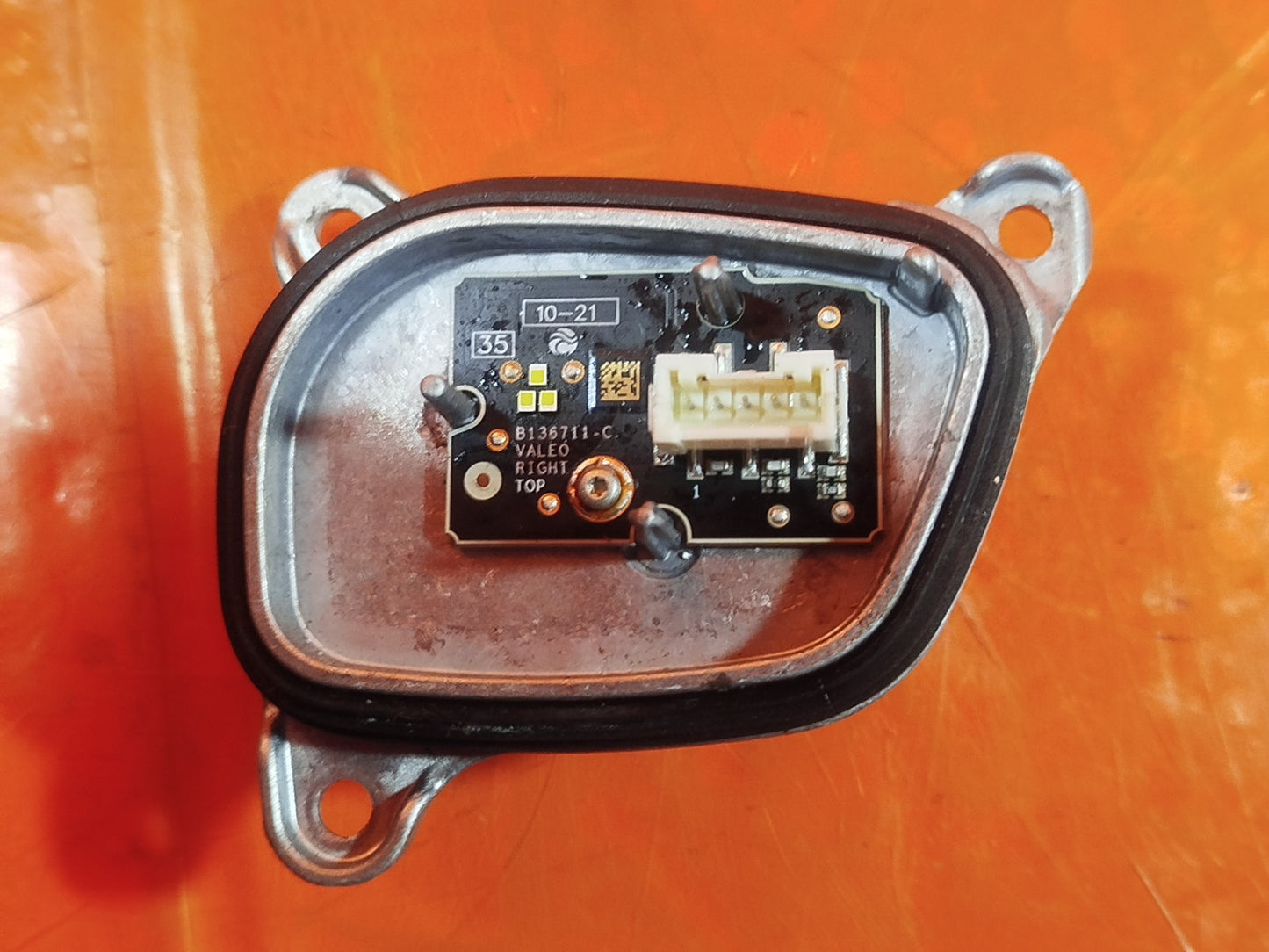 ✅2021 VW GOLF R-LINE MK8 RIGHT HEADLIGHT BALLAST MODULE 5H0998478A + WARRANTY - Image 1