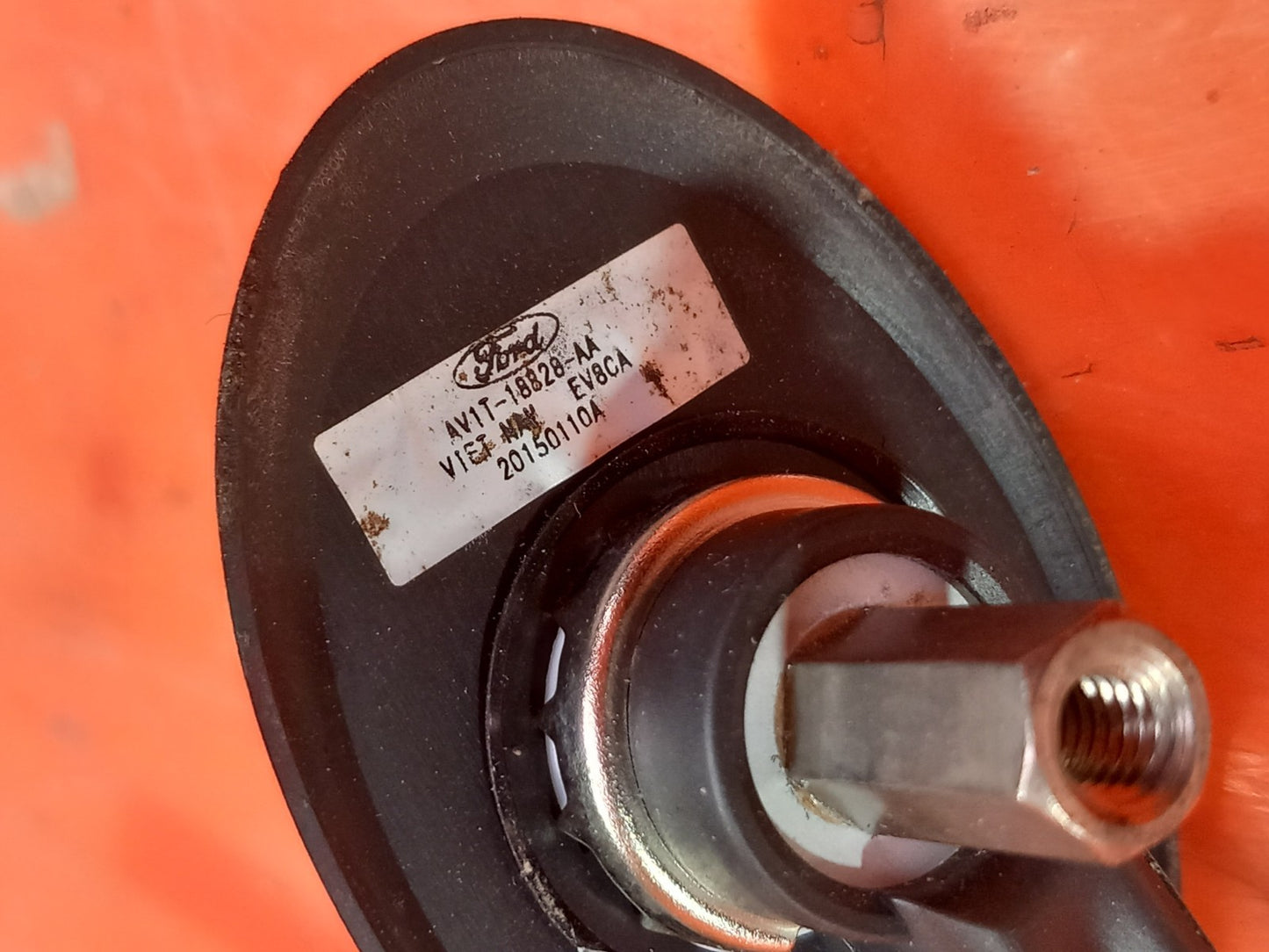 ebay-src:https://i.ebayimg.com/00/s/mtiwmfgxnjaw/z/kqwaaeswmtzqjoxk/$_57.jpg
