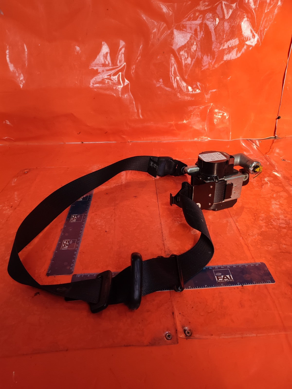 ✅2018 FORD GALAXY ZETEC FRONT RIGHT SEAT BELT EM2B-R61294-BA + WARRANTY A301 - Image 1