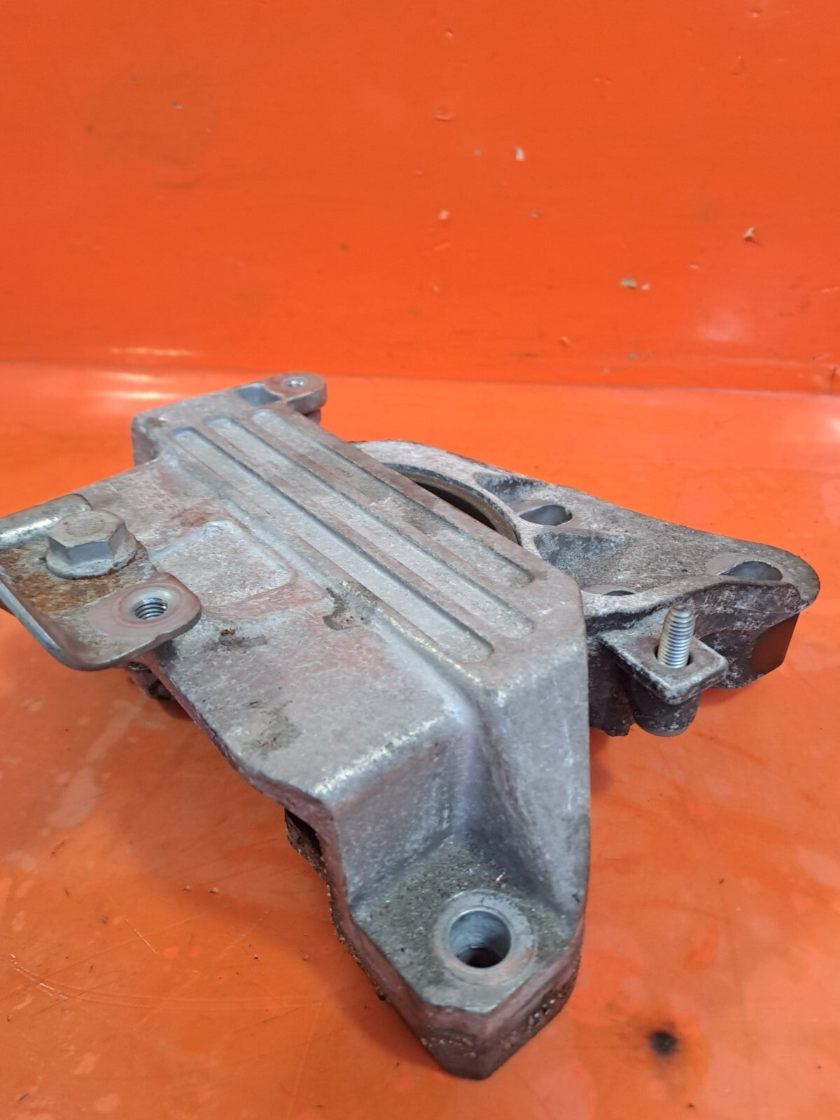 ✅2019 MERCEDES A CLASS W177 ENGINE MOUNT LEFT A2472402100 + WARRANTY A260 - Image 3