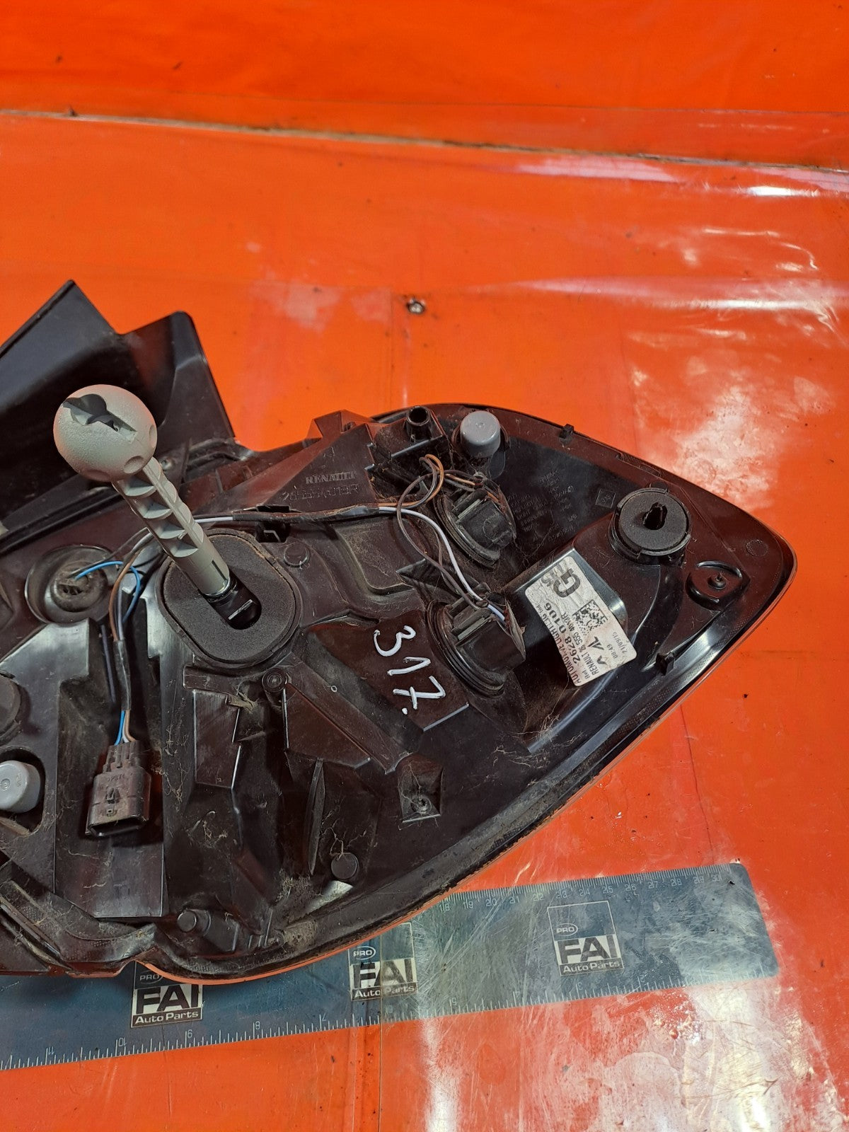 ✅RENAULT ZOE DYNAMIQUE 2015 REAR LEFT TAIL LIGHT 265554013R Warranty A317 - Image 9
