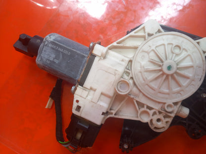BMW F23 220D 2.0 Diesel 2016 Front Left Window Regulator 7046031 934758 Warranty - Image 5