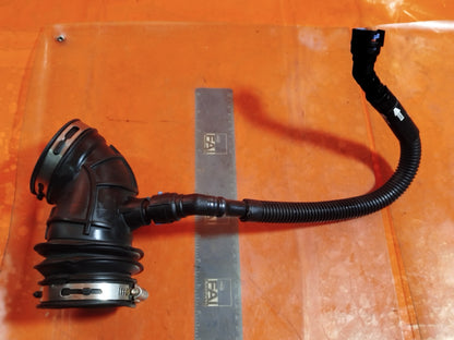 ✅FORD KUGA ST-LINE 2.5 PETROL 2025 AIR INTAKE INLET PIPE HOSE LX619R504 LX6E6758 - Image 1