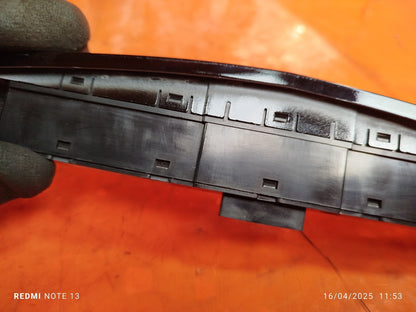ebay-src:https://i.ebayimg.com/00/s/mtiwmfgxnjaw/z/~9uaaoswl5zoa7ig/$_57.jpg