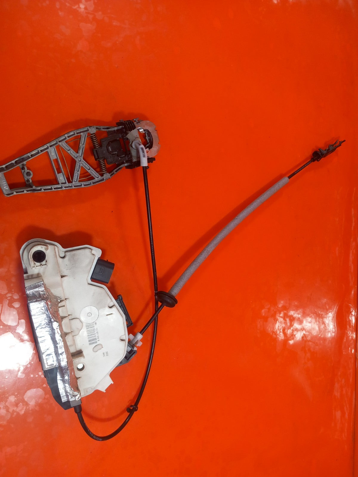 2021 VW Transporter T30 Front Right Door Lock 7L2837016B Warranty A412 - Image 9