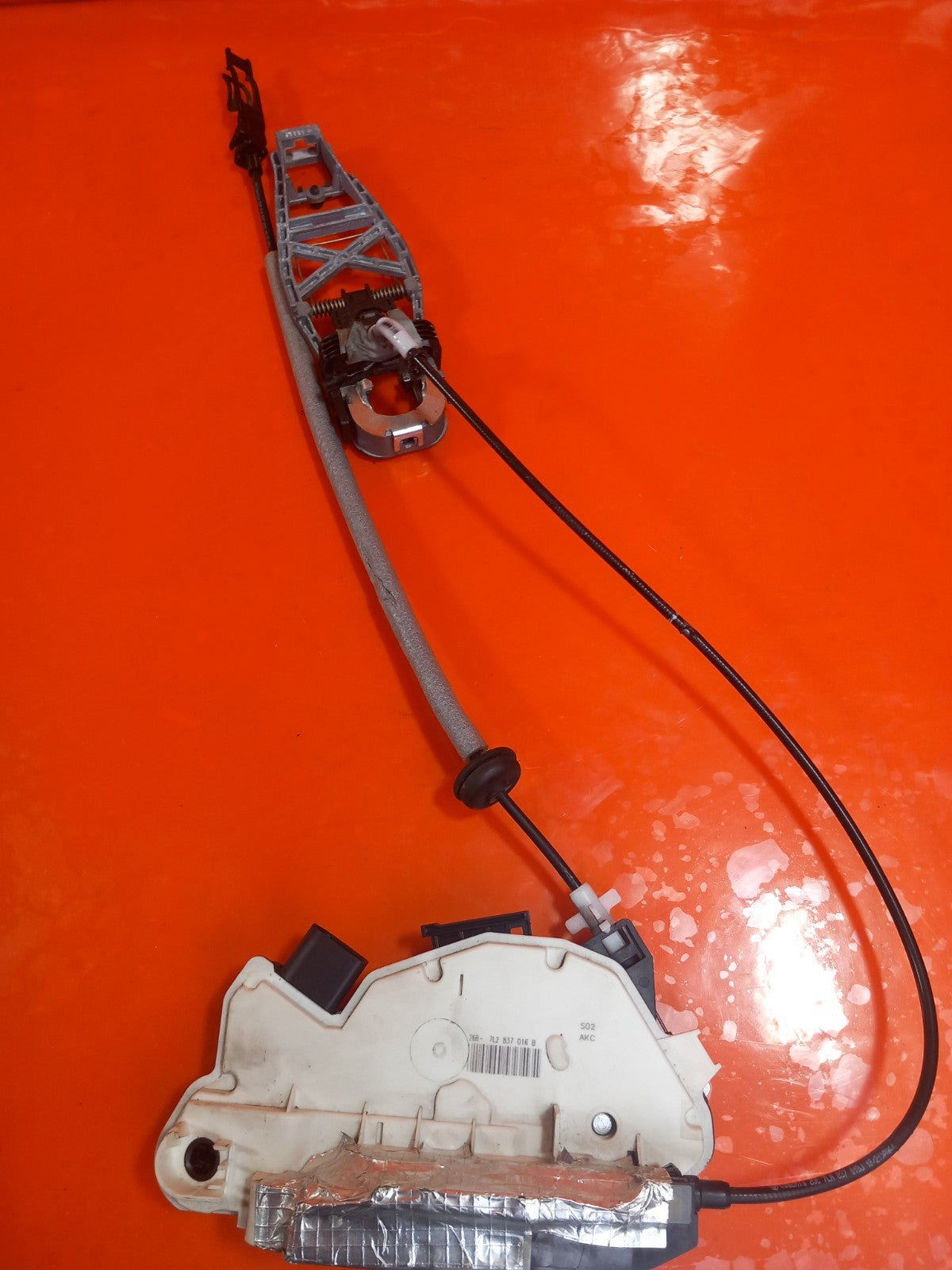2021 VW Transporter T30 Front Right Door Lock 7L2837016B Warranty A412 - Image 3