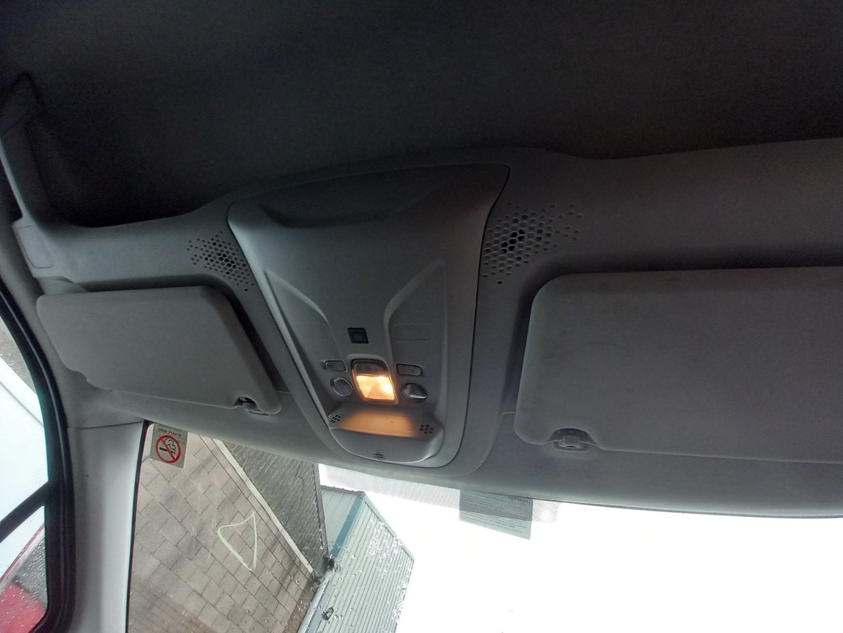 2022 Peugeot Partner K9 Sun Visor Pair Warranty A419 - Image 2