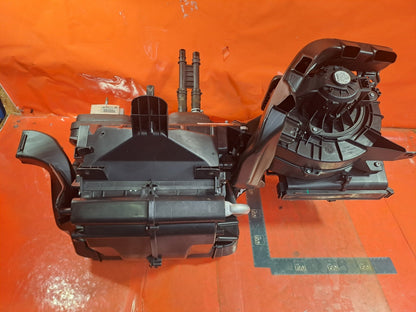 ✅FORD TRANSIT CUSTOM 2.2 DIESEL 2013 HEATER BOX AIR CONDITIONING BK2119B555BF - Image 6