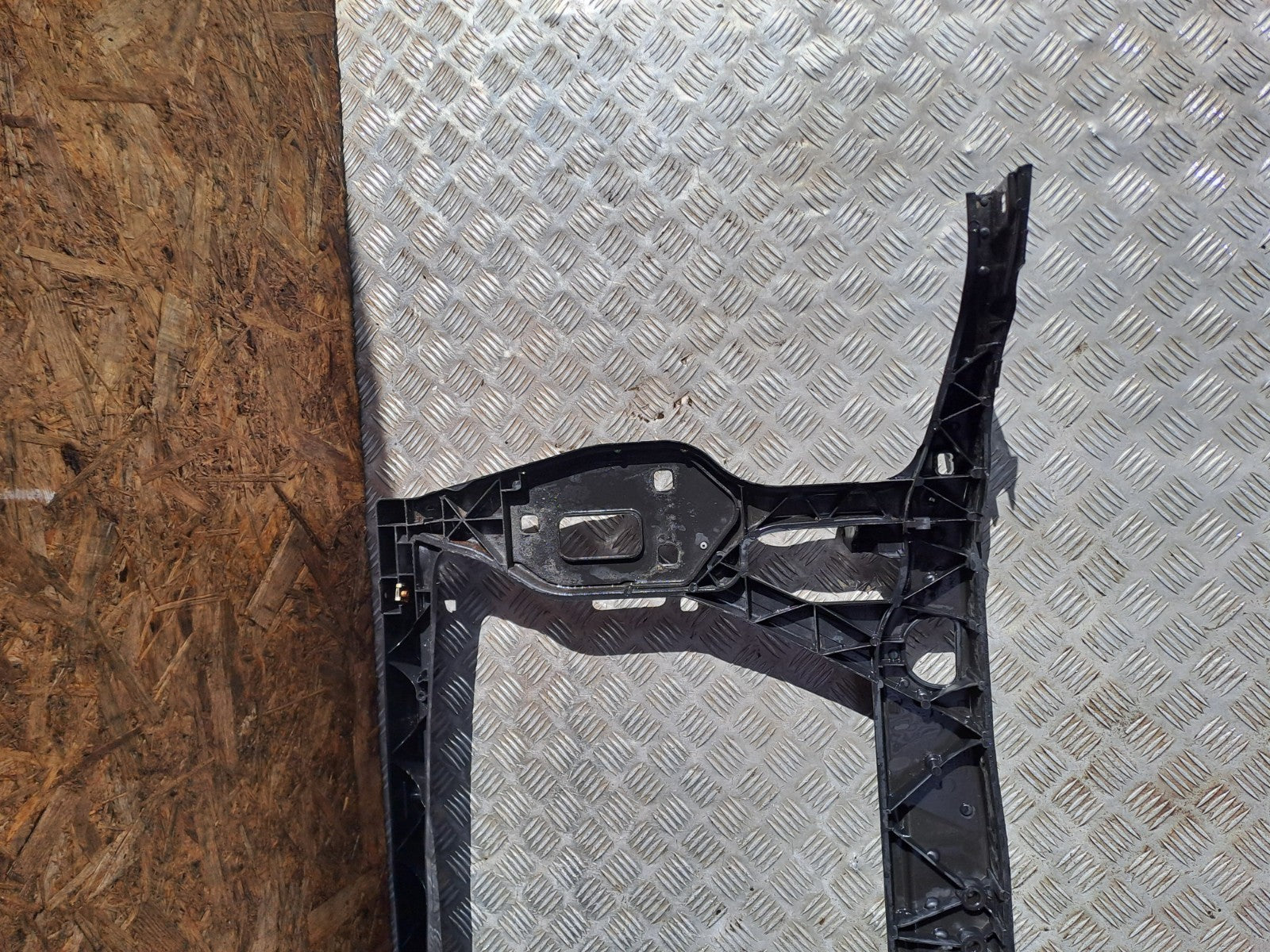 ✅AUDI Q5 S LINE 2.0 DIESEL 2012 FRONT SLAM PANEL RADIATOR SUPPORT 8R0805594B - Image 12