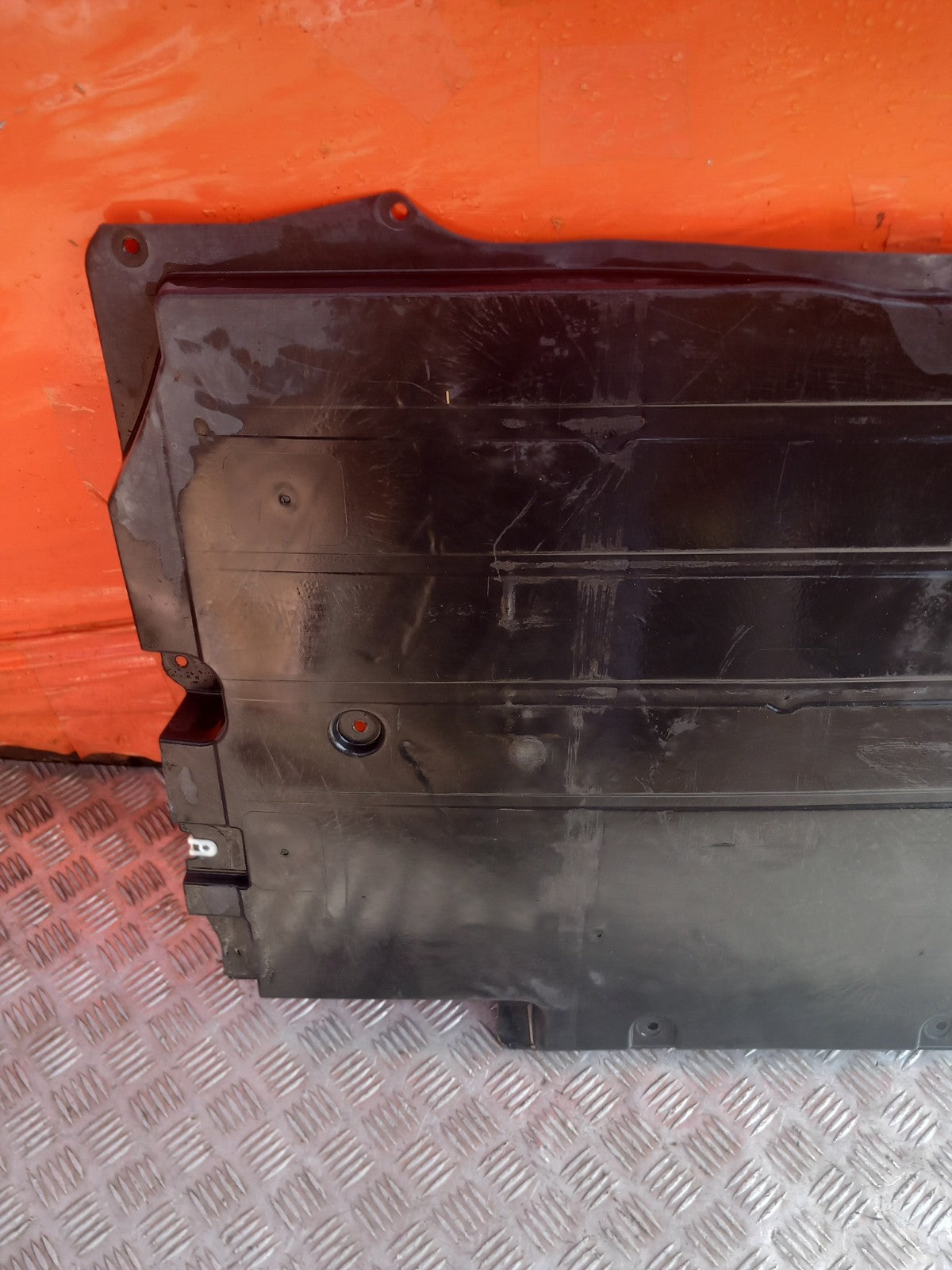 BMW X5 G05 3.0 Petrol 2025 Rear Right Underbody Cover 9623212 A398 - Image 3