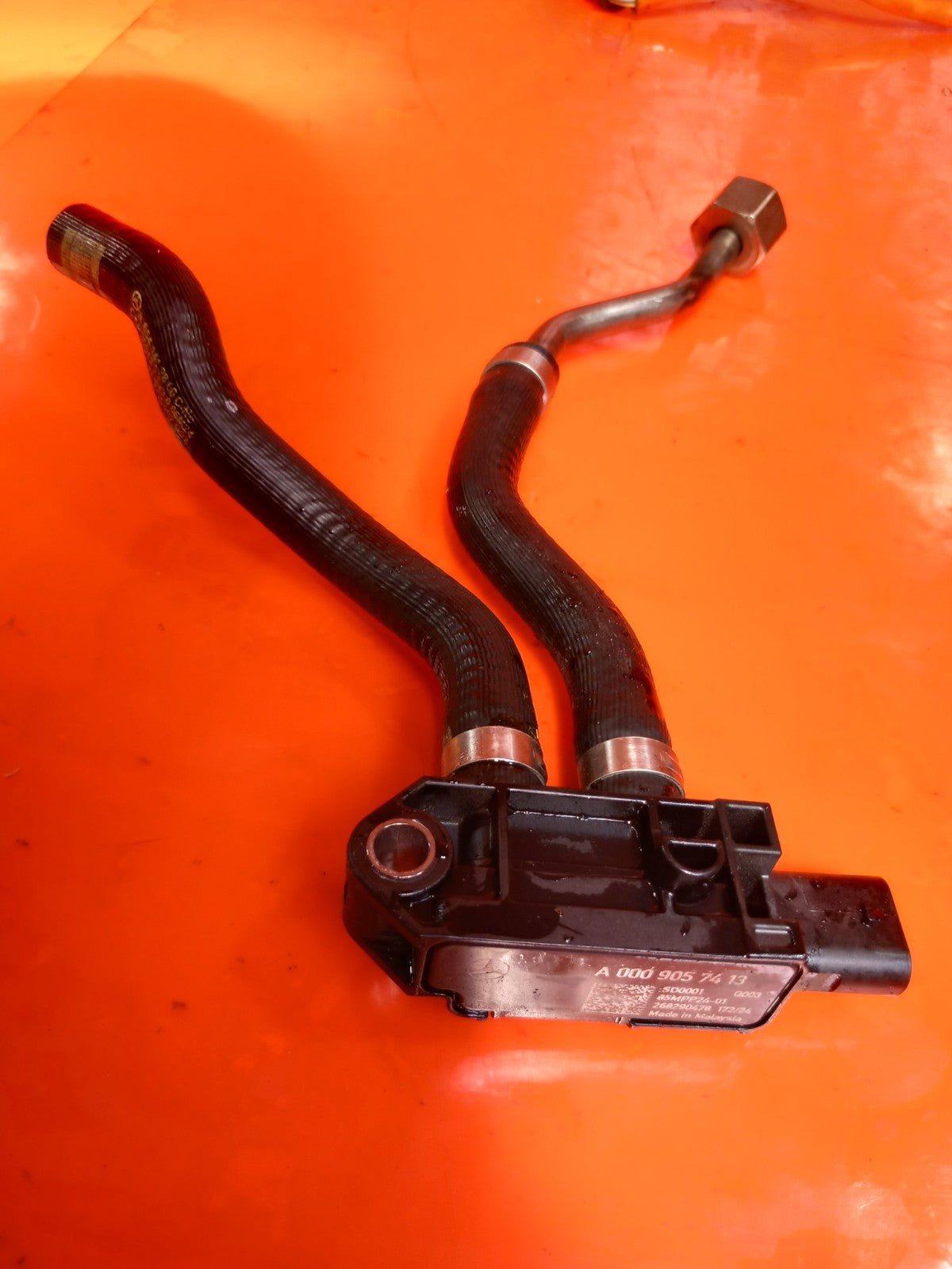 2025 Mercedes GLE W167 AMG Sensor A0009057413 Warranty A397 - Image 3