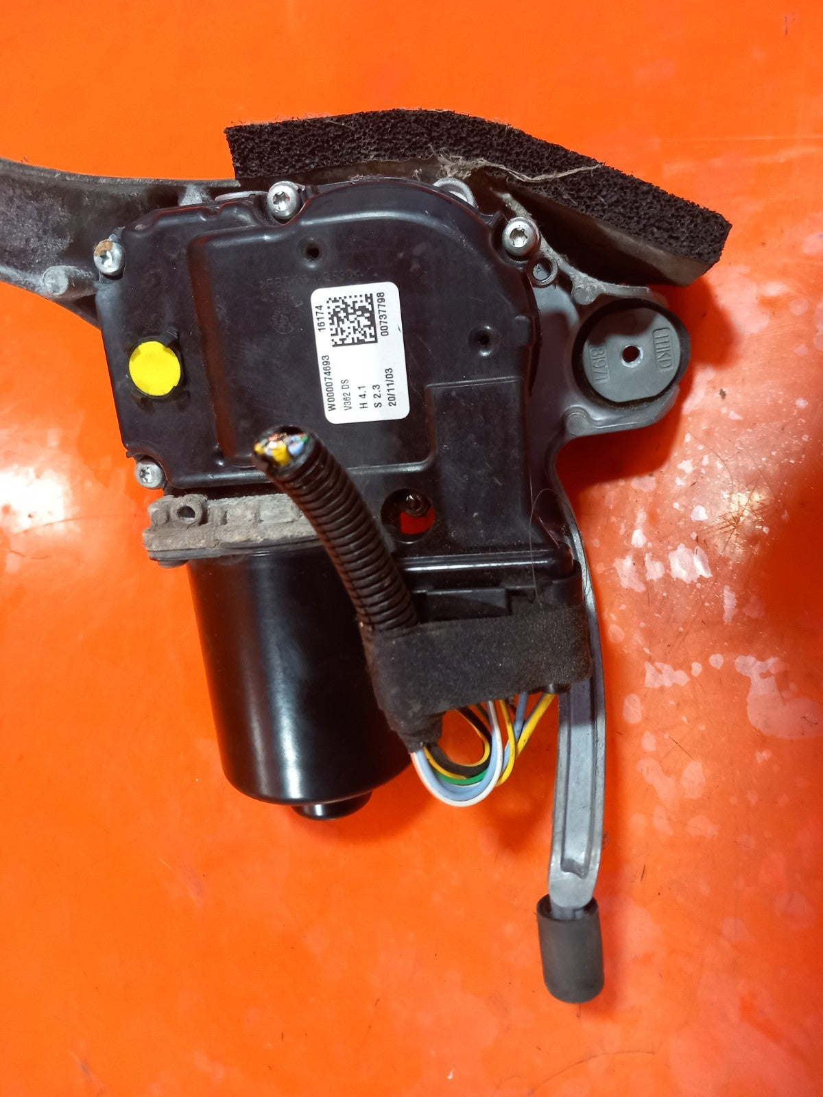 2021 Ford Transit Custom Front Wiper Motor Right GK21-17500-BA Warranty A420 - Image 2