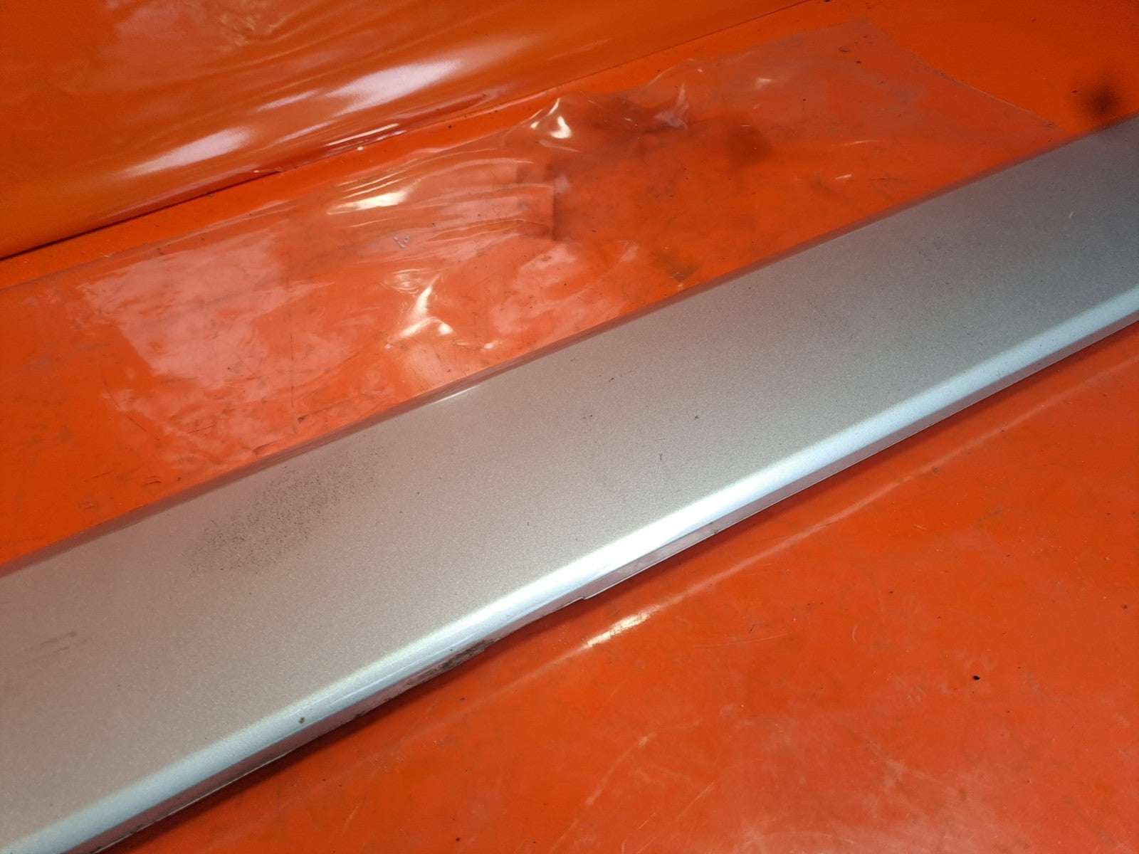 ✅2021 Ford Transit Custom Rear Right Quarter Panel Trim Silver BK21-29076-BBW - Image 4