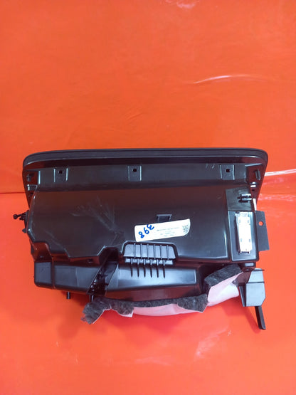 BMW X5 G05 3.0 Petrol 2025 Glove Box Storage Compartment 9399720 3399252 9313574 - Image 9