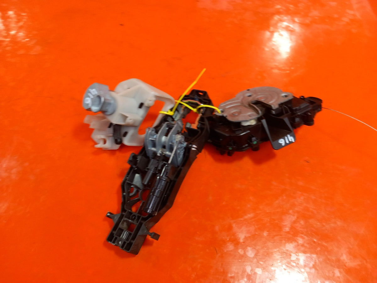 ebay-src:https://i.ebayimg.com/00/s/mtiwmfgxnjaw/z/eoeaaesw-~dqzfoq/$_57.jpg