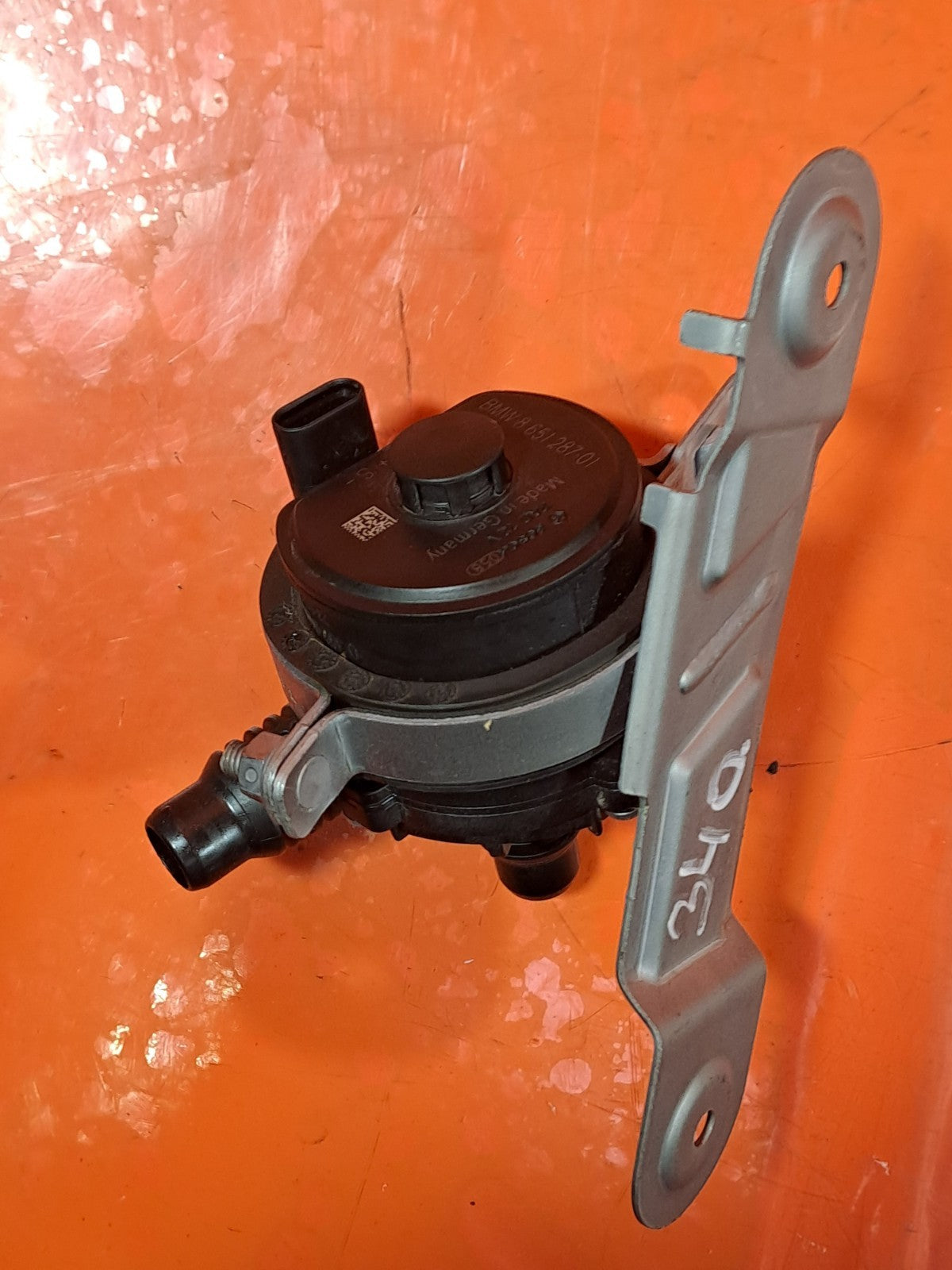 ebay-src:https://i.ebayimg.com/00/s/mtywmfgxmjaw/z/o3waaesweavpakr9/$_57.jpg