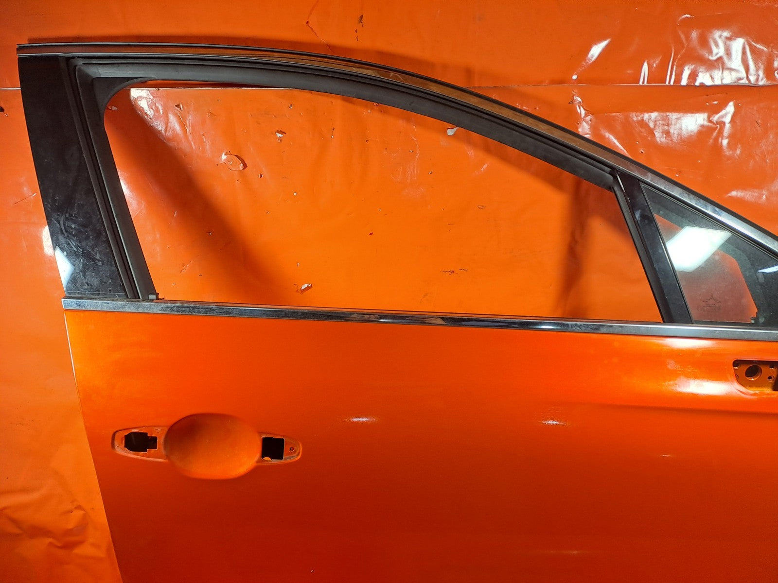 ✅RENAULT CLIO E-TECH 1.6 PETROL 2025 FRONT RIGHT DOOR ORANGE A331 - Image 4