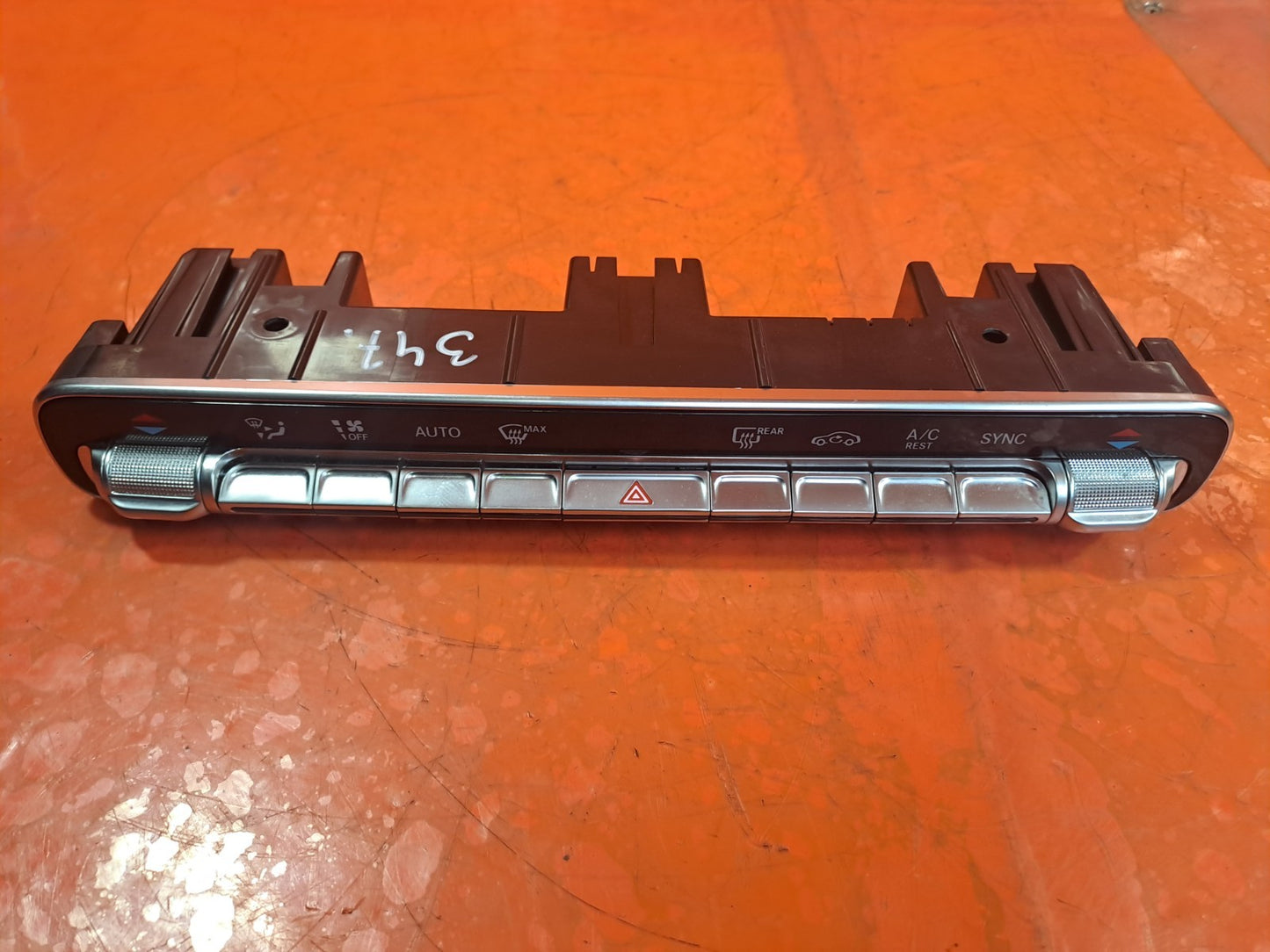 ebay-src:https://i.ebayimg.com/00/s/mtiwmfgxnjaw/z/afeaaeswcbzposzf/$_57.jpg