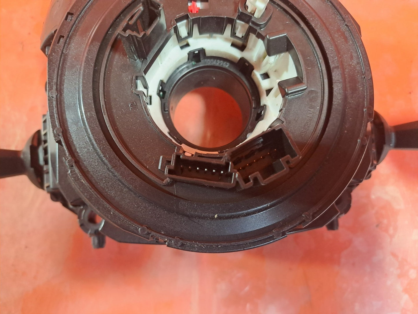 ebay-src:https://i.ebayimg.com/00/s/mtiwmfgxnjaw/z/~igaaesw3d1ppntd/$_57.jpg