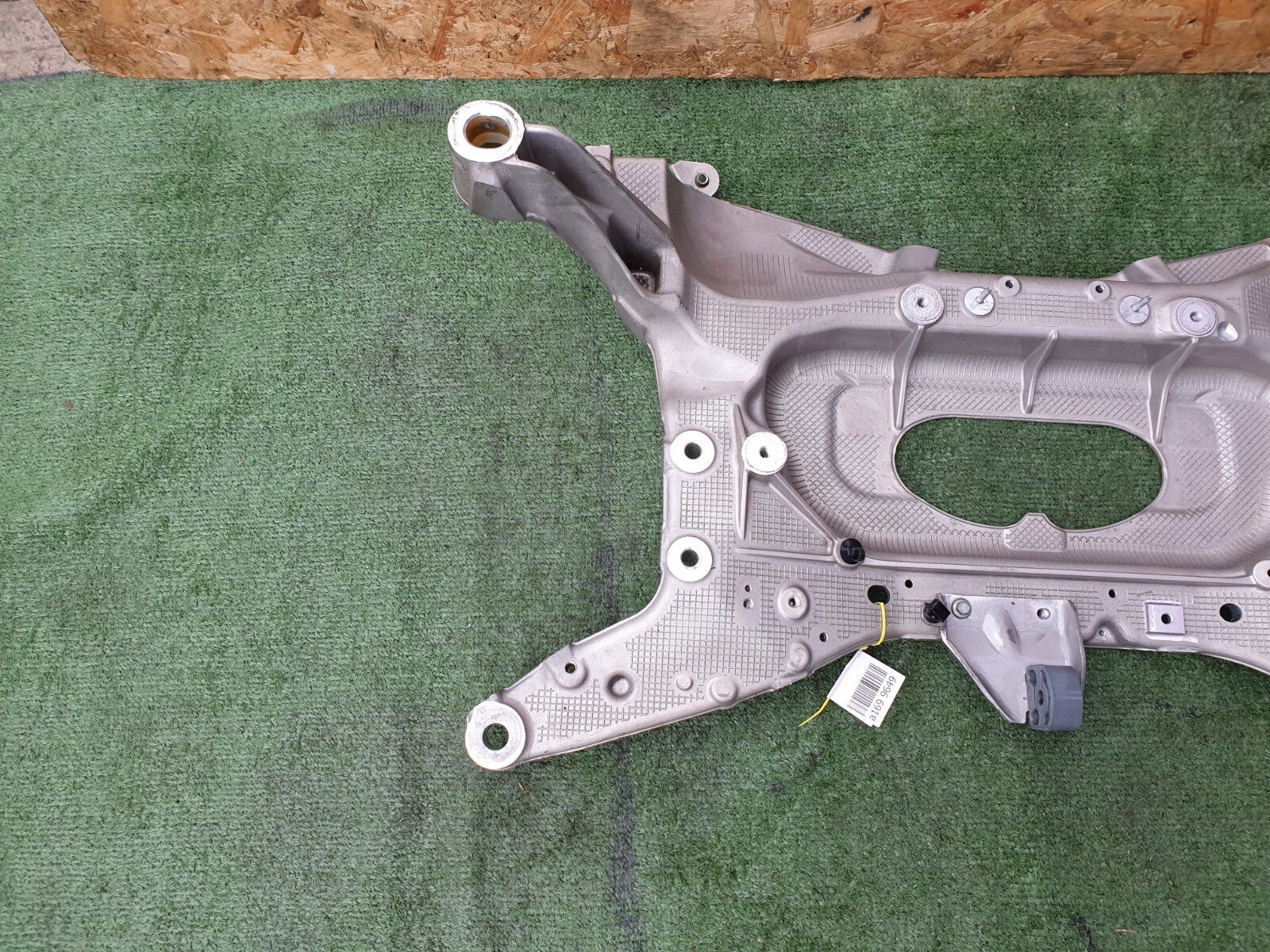 ebay-src:https://i.ebayimg.com/00/s/mtiwmfgxnjaw/z/bieaaoswdu9mmlwh/$_57.jpg