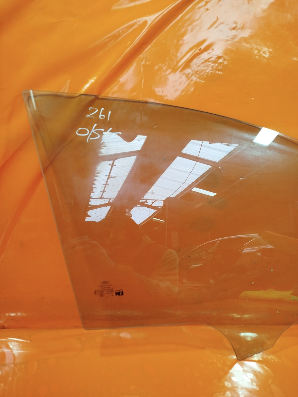 ✅2018 FORD FIESTA MK8 VIGNALE FRONT RIGHT DOOR GLASS WINDOW H1BB-A21410-A A261 - Image 2