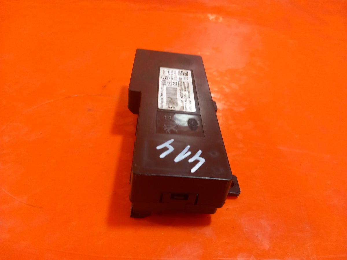 ebay-src:https://i.ebayimg.com/00/s/mtiwmfgxnjaw/z/ntqaaesw8wtqvlpg/$_57.jpg