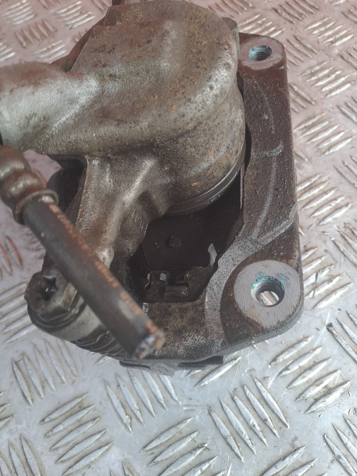 2022 Peugeot Partner K9 Front Left Brake Caliper Warranty A419 - Image 6