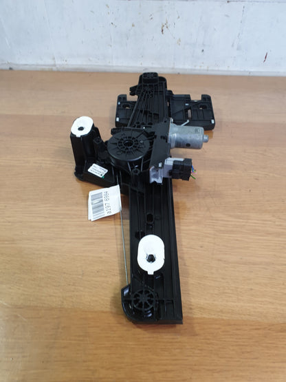 ebay-src:https://i.ebayimg.com/00/s/mtywmfgxmjaw/z/xvaaaoswig1m1idu/$_57.jpg