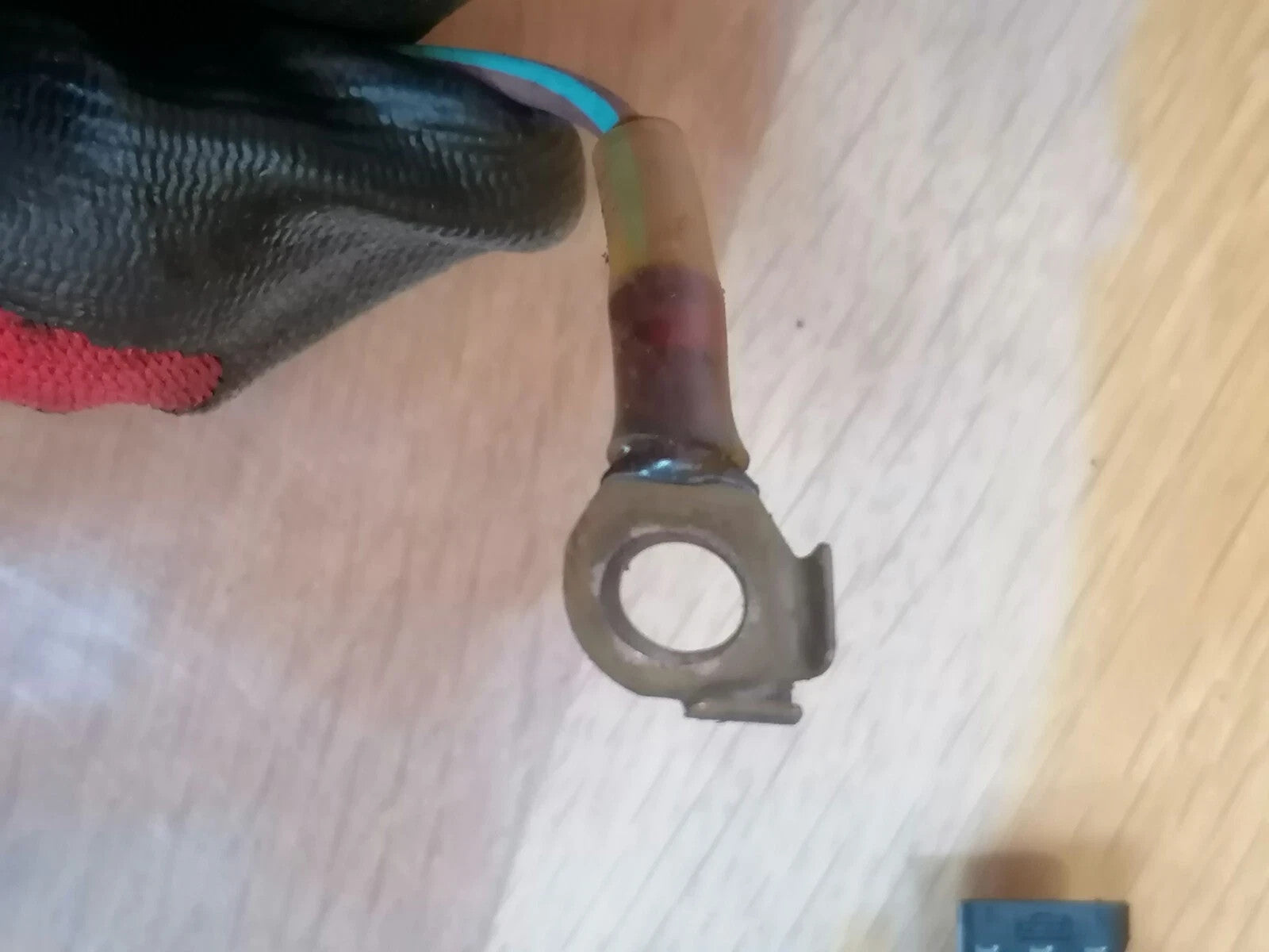 ebay-src:https://i.ebayimg.com/00/s/mtiwmfgxnjaw/z/tcyaaeswsqrqdtkw/$_57.jpg