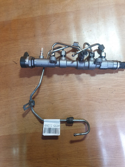 ✅2016 LAND ROVER DISCOVERY SPORT L550 FUEL INJECTION RAIL G4D3-9D280-AA A155 - Image 3